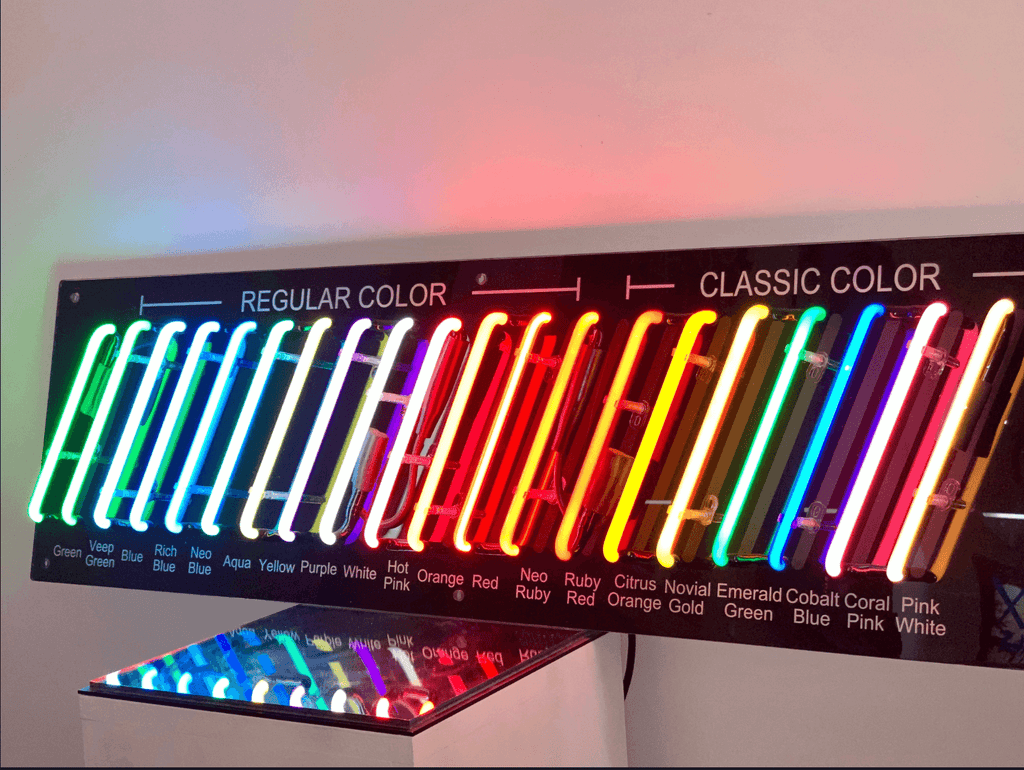 CUSTOM GLASS NEON SIGN "IT'S MINE"