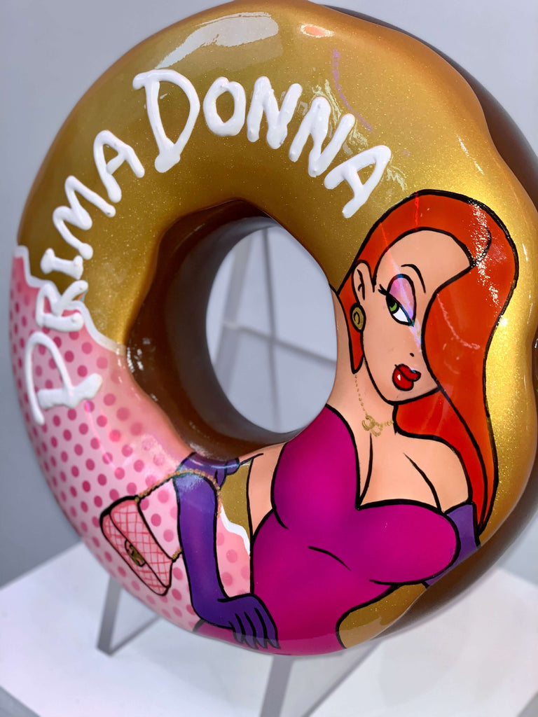 "Prima Donna" Donut