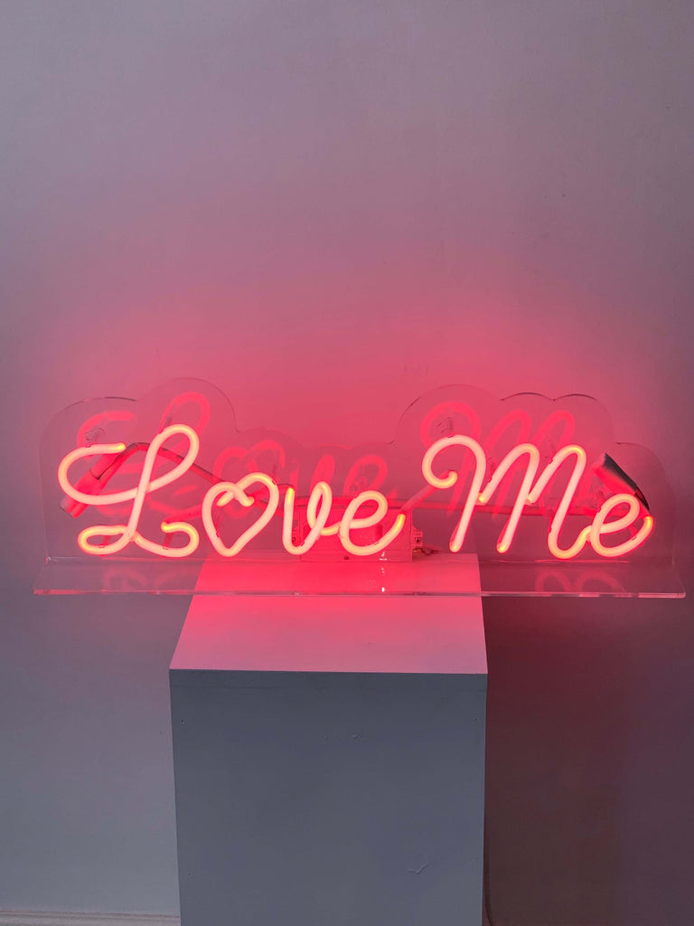 CUSTOM GLASS NEON SIGN "LOVE ME"