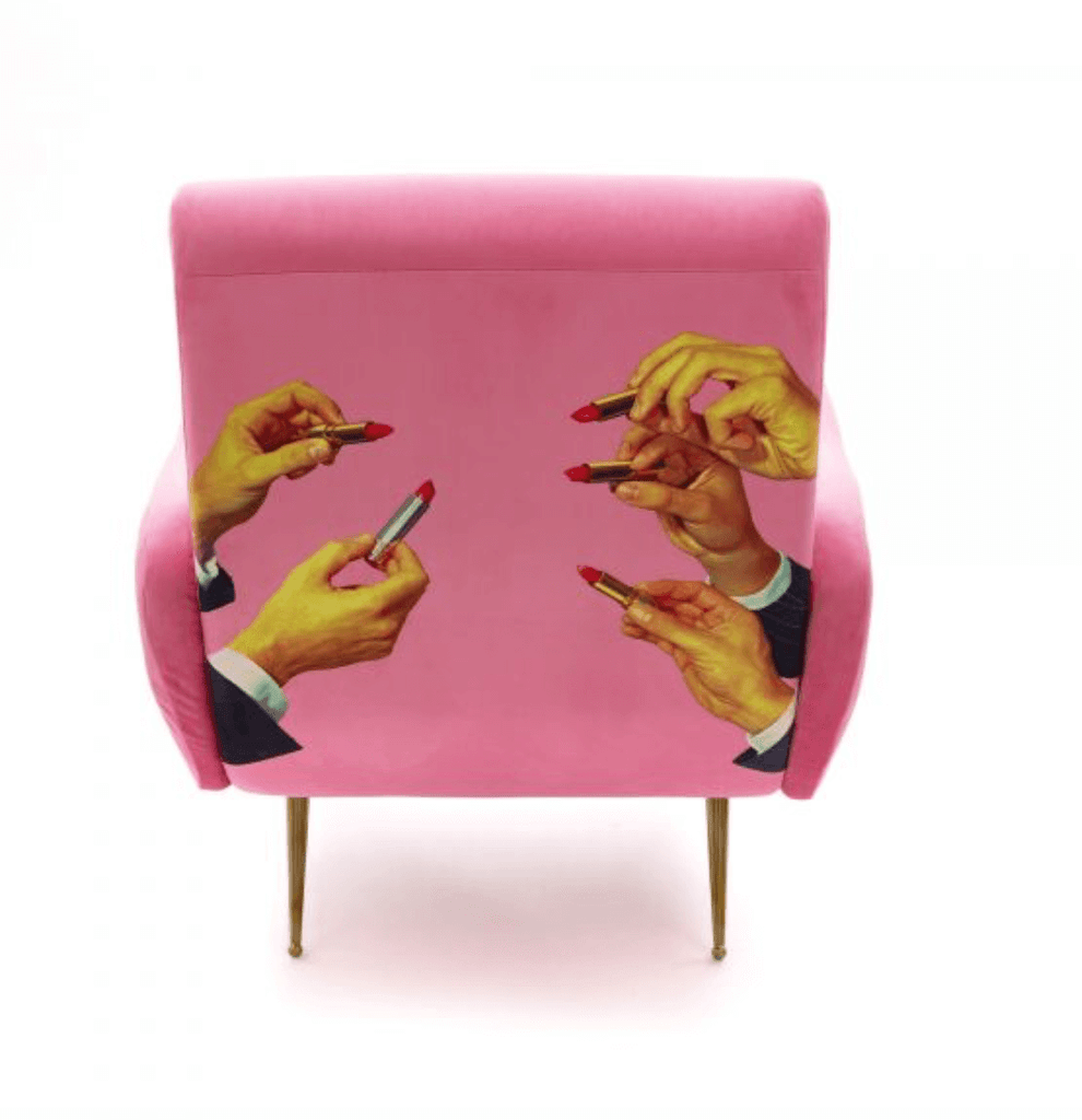 SELETTI TOILETPAPER LIPSTICKS PINK ARMCHAIR