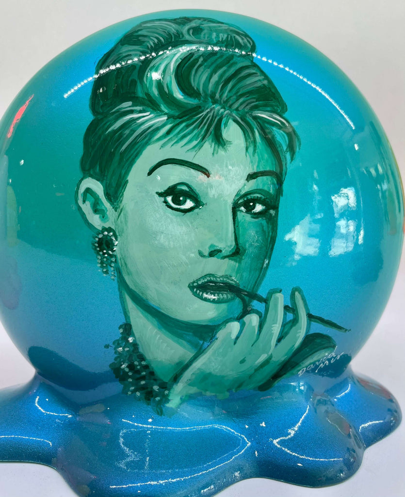 Audrey Hepburn M&M, 2021