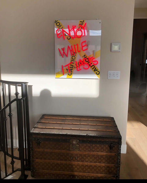 CUSTOM GLASS NEON SIGN "ENJOY WHILE IT LASTS"