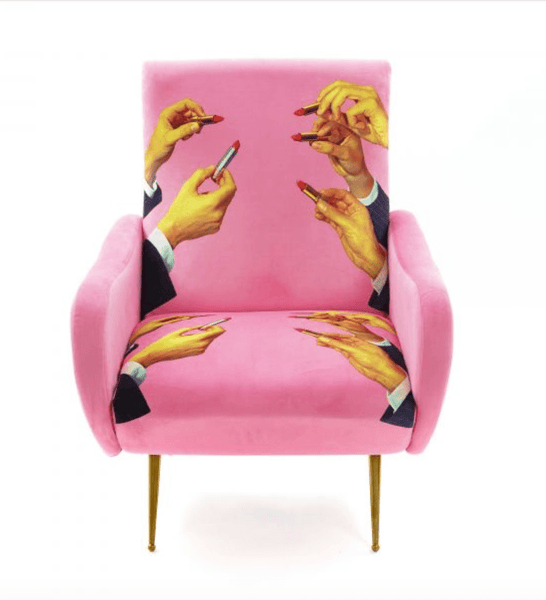 SELETTI TOILETPAPER LIPSTICKS PINK ARMCHAIR