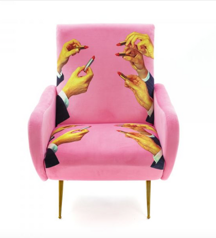 Seletti lipstick-motif deck chair